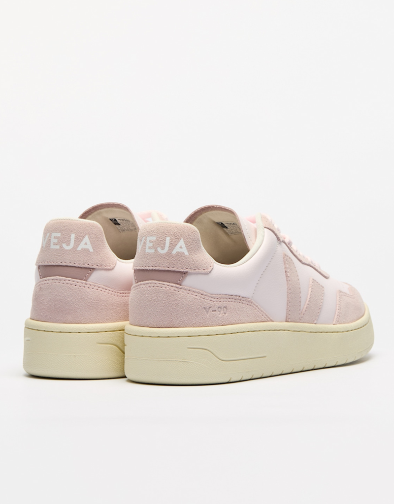 Veja V-90 - Lassi Petale