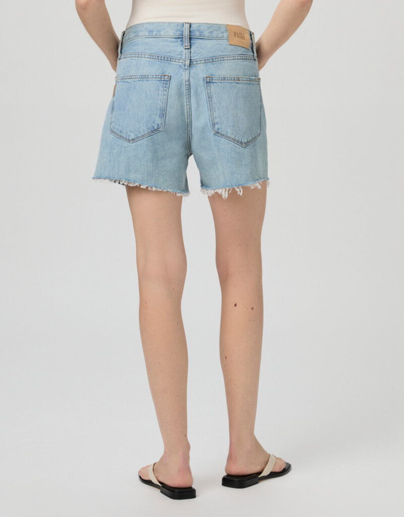 Paige Archie Short - Tayce Distressed