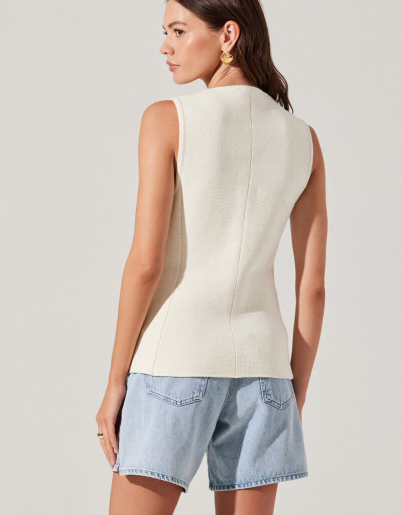 ASTR Jayce Sweater Vest