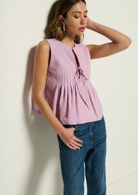 Nation Ali Tie Front Top