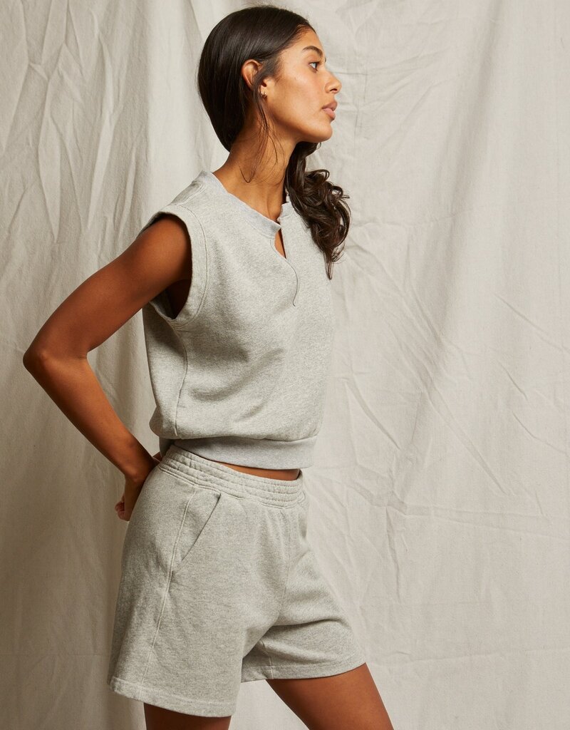perfectwhitetee Bari Short