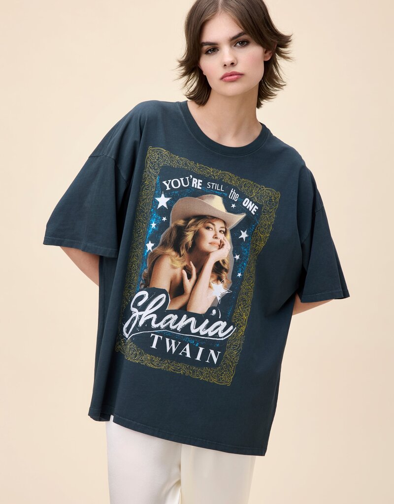 Daydreamer Shania Twain Still The One OS Tee