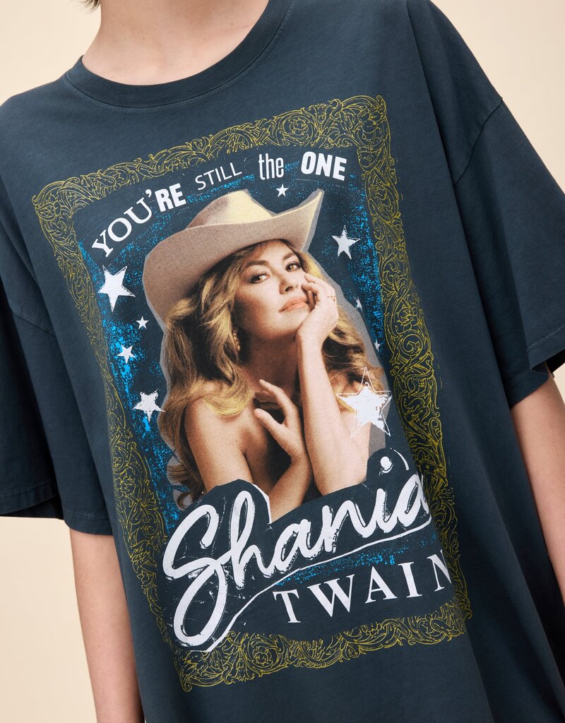 Daydreamer Shania Twain Still The One OS Tee
