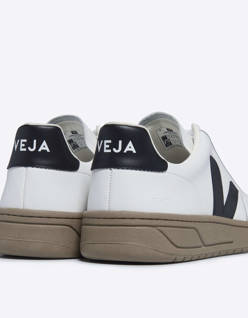 Veja V-12 White/Black/Dune
