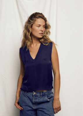 perfectwhitetee Celina Satin Tee