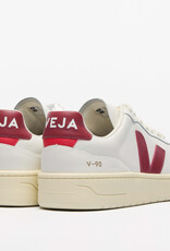 Veja V-90 Sneaker