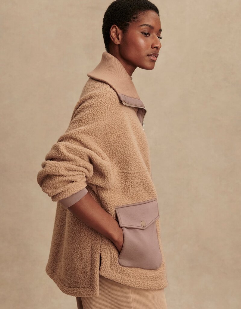 Varley Eleanor Patch Pocket Fleece