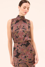 Misa Luka Top