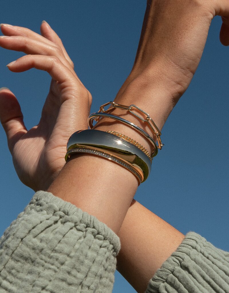 Thatch Lumi Cuff