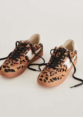 Dolce Vita Notice Stitch Sneakers