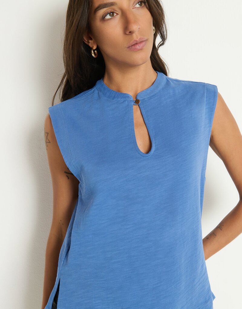 Nation Luna Keyhole Tank