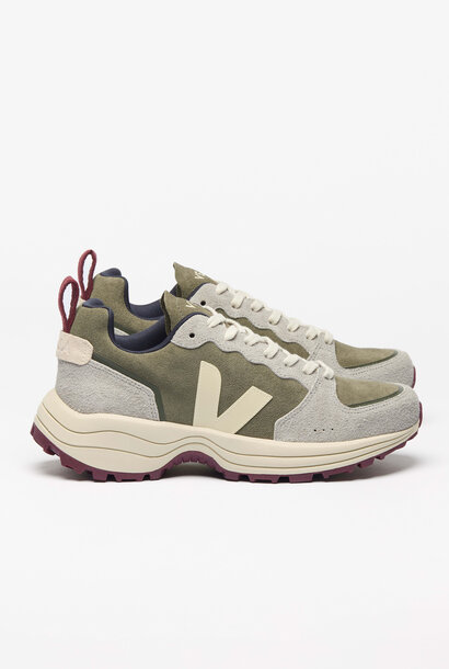 Venturi II Suede Sneaker