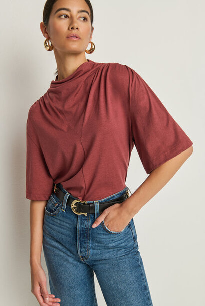 Lara Tee