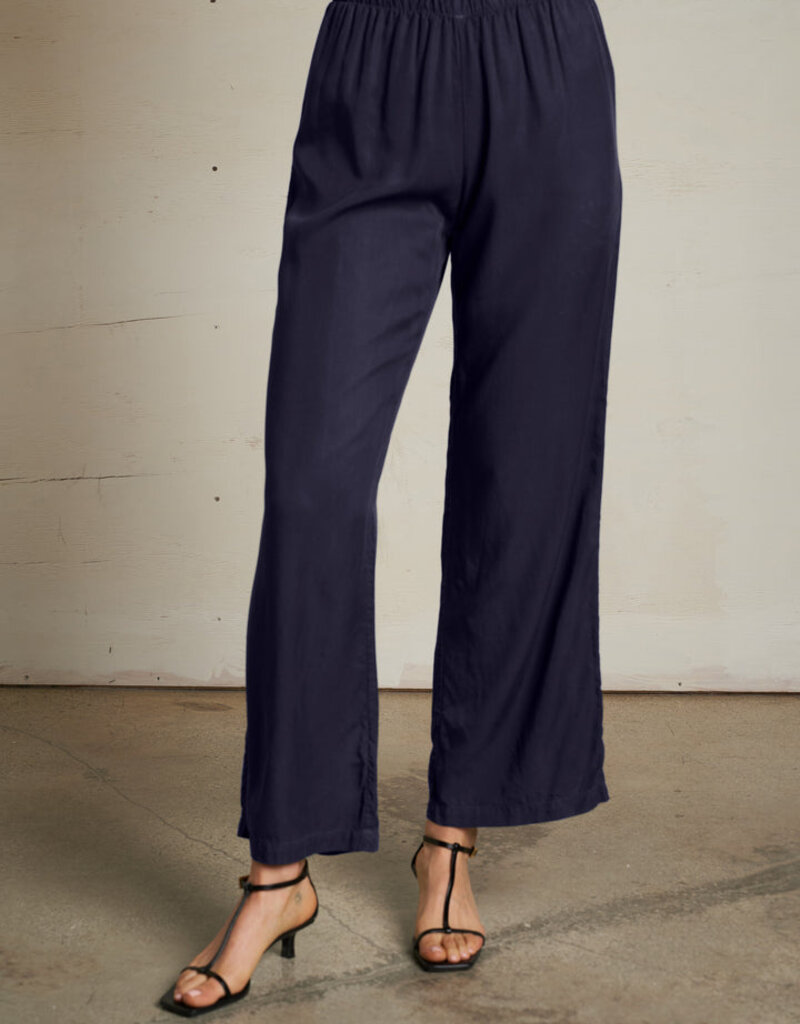 perfectwhitetee Hana Pull-On Pant
