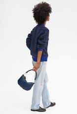 Clare V. Petit Moyen