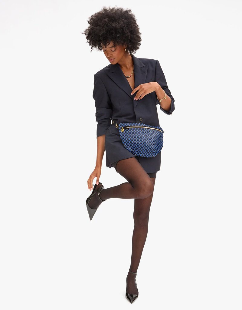 Clare V. Grande Fanny