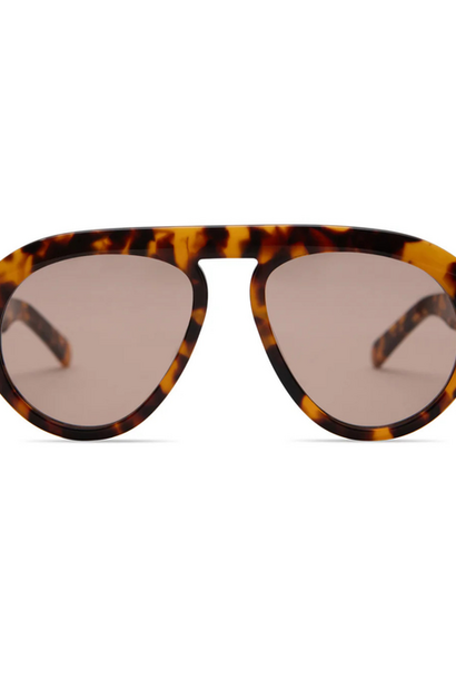 Val - Brown Tortoise