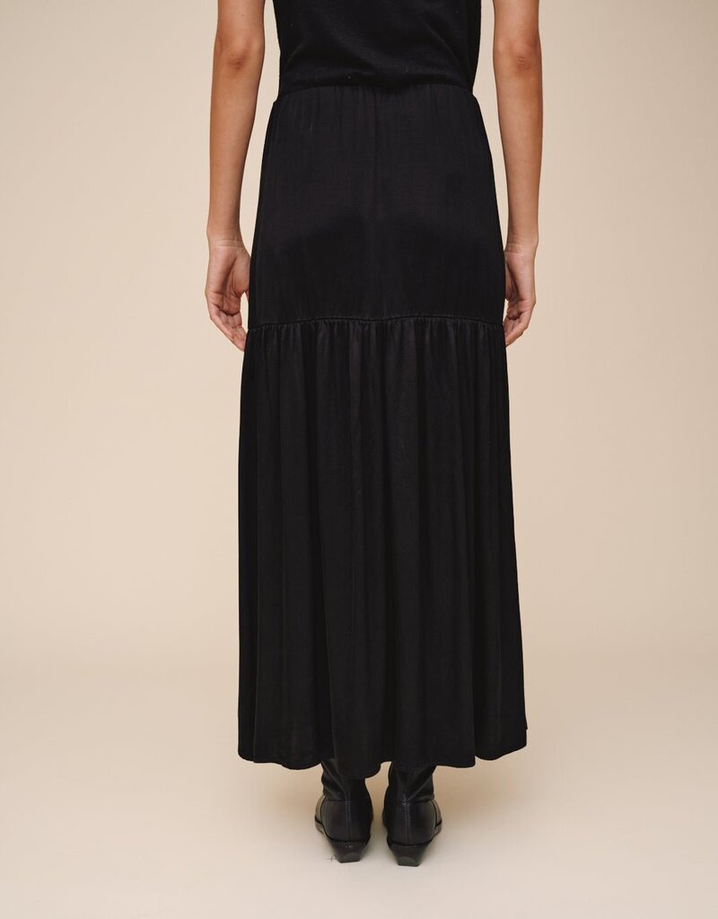 Bella Dahl Dropped Waist Ruffle Maxi Skirt