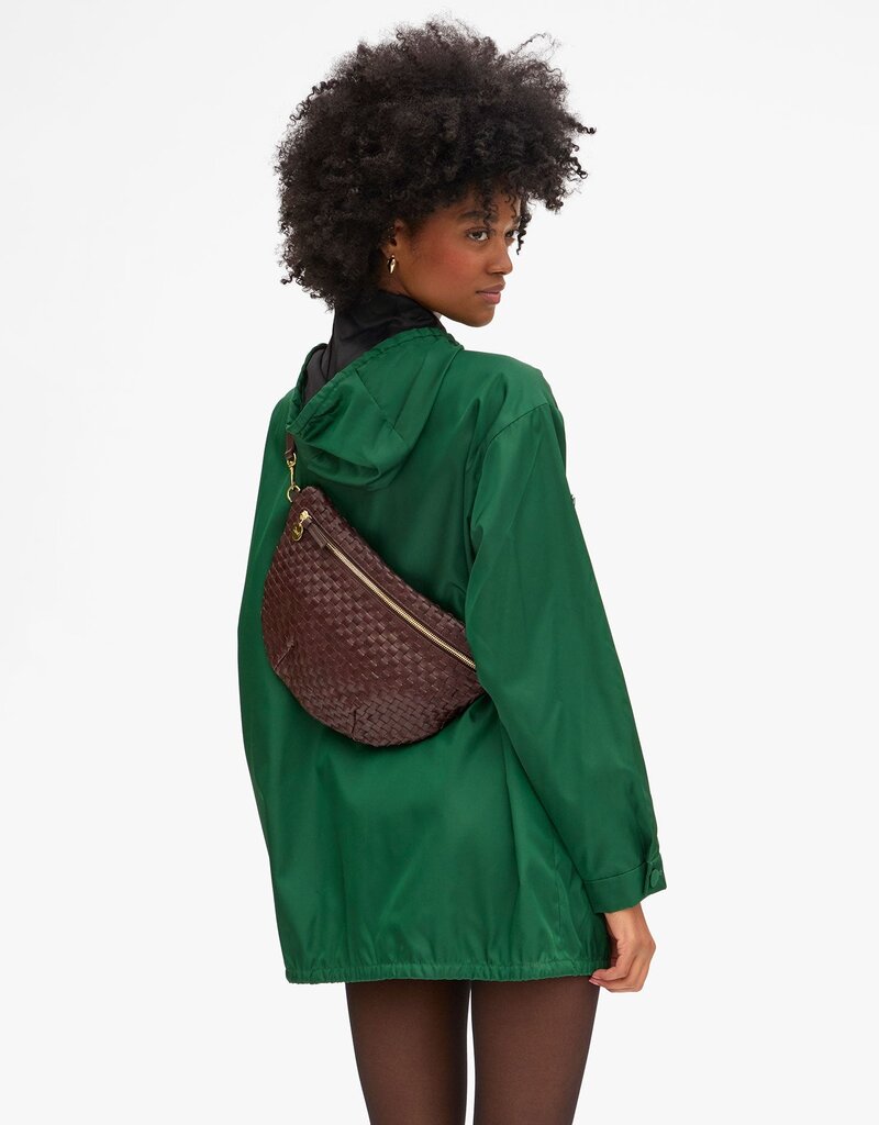 Clare V. Grande Fanny