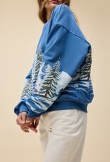 Daydreamer Alpine Ski Scene Oversized Crew