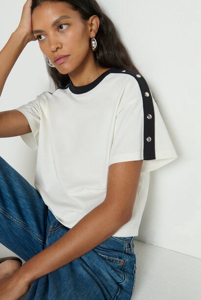 Ada Button Tee