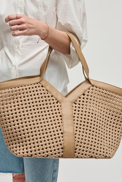 Calypso Tote