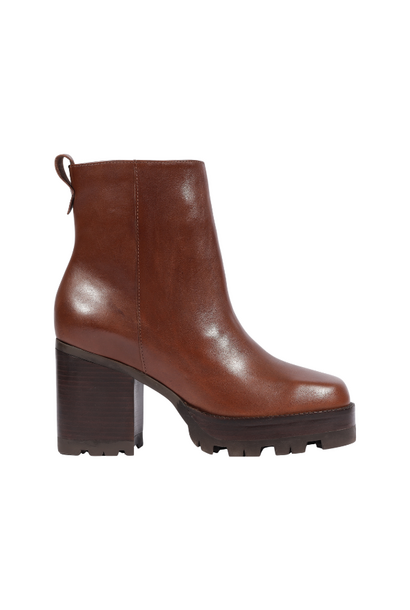 240 Platform Boot