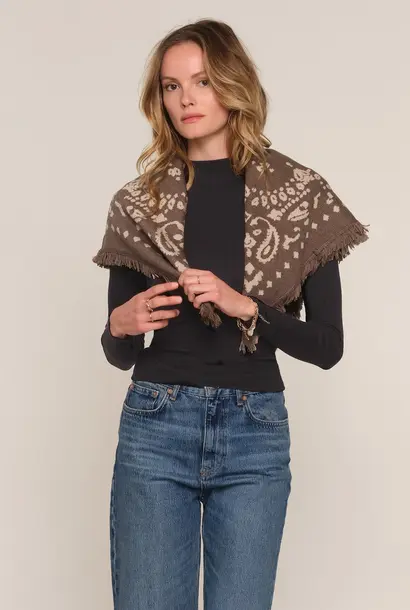 Lummie Scarf