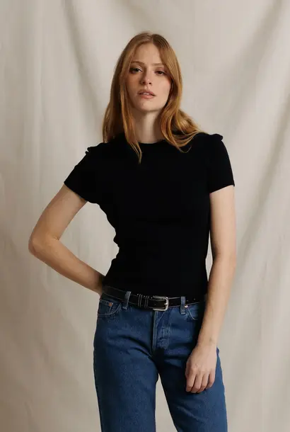 Lili Tee
