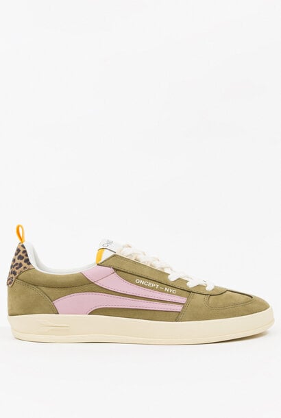 Fez Sneaker