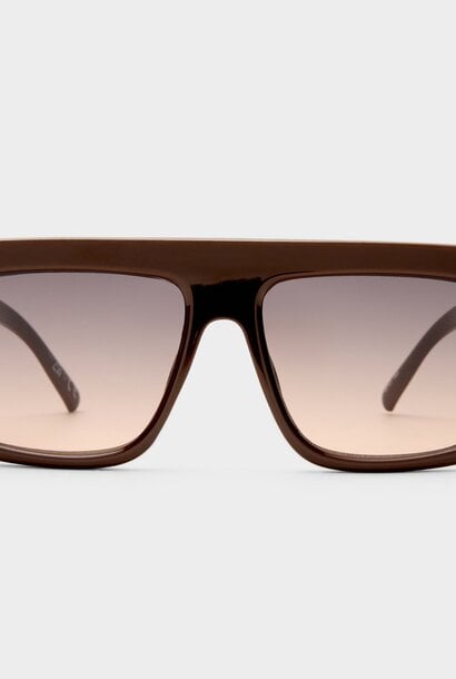 Offside+ - Dark Cocoa