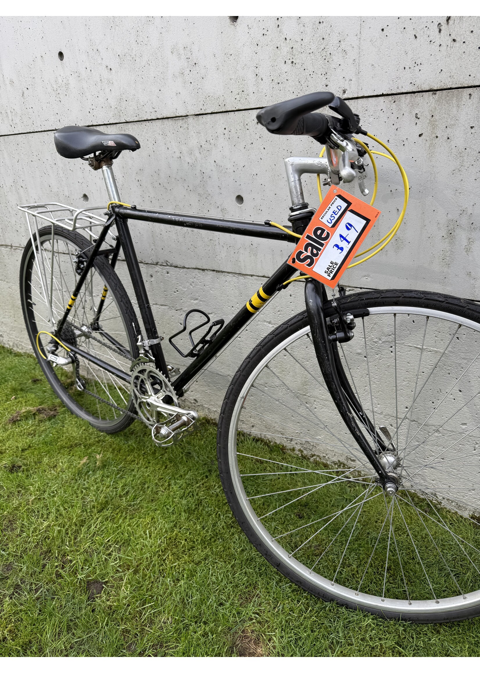Used Black & Yellow Commuter (Medium)