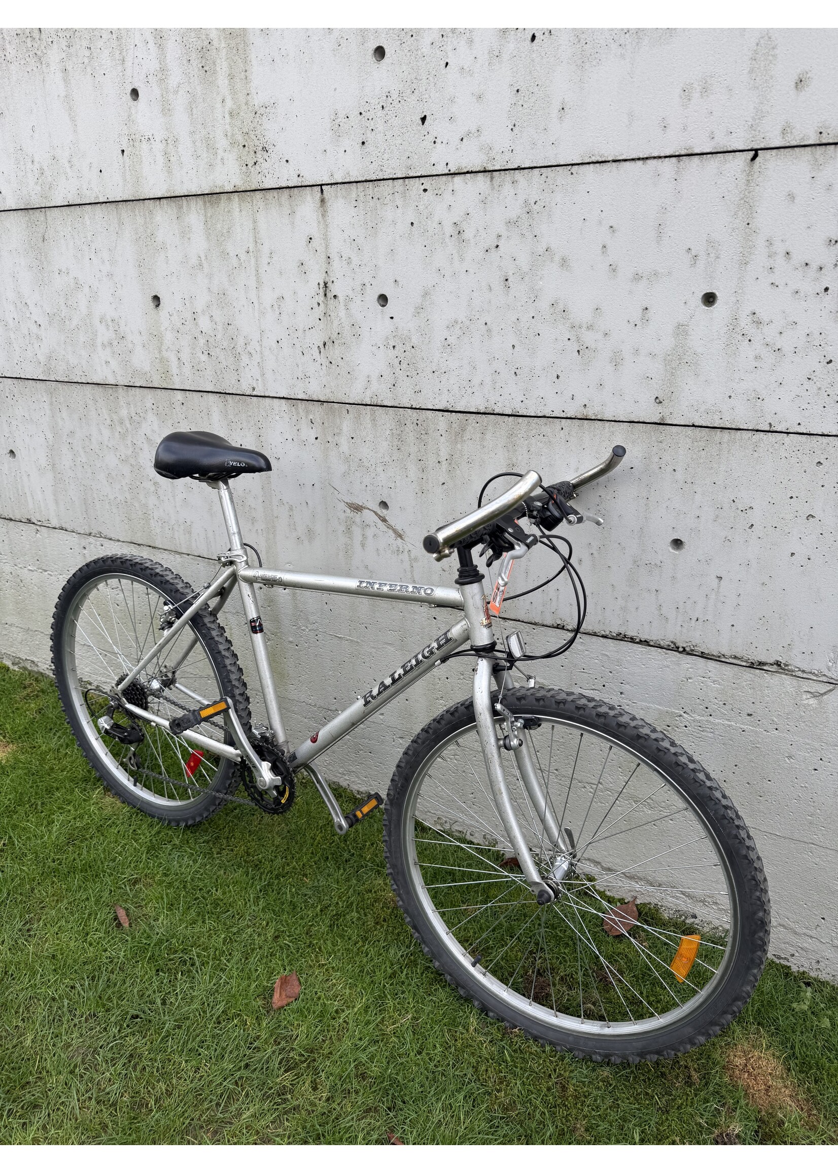 Raleigh Raleigh Inferno (s)