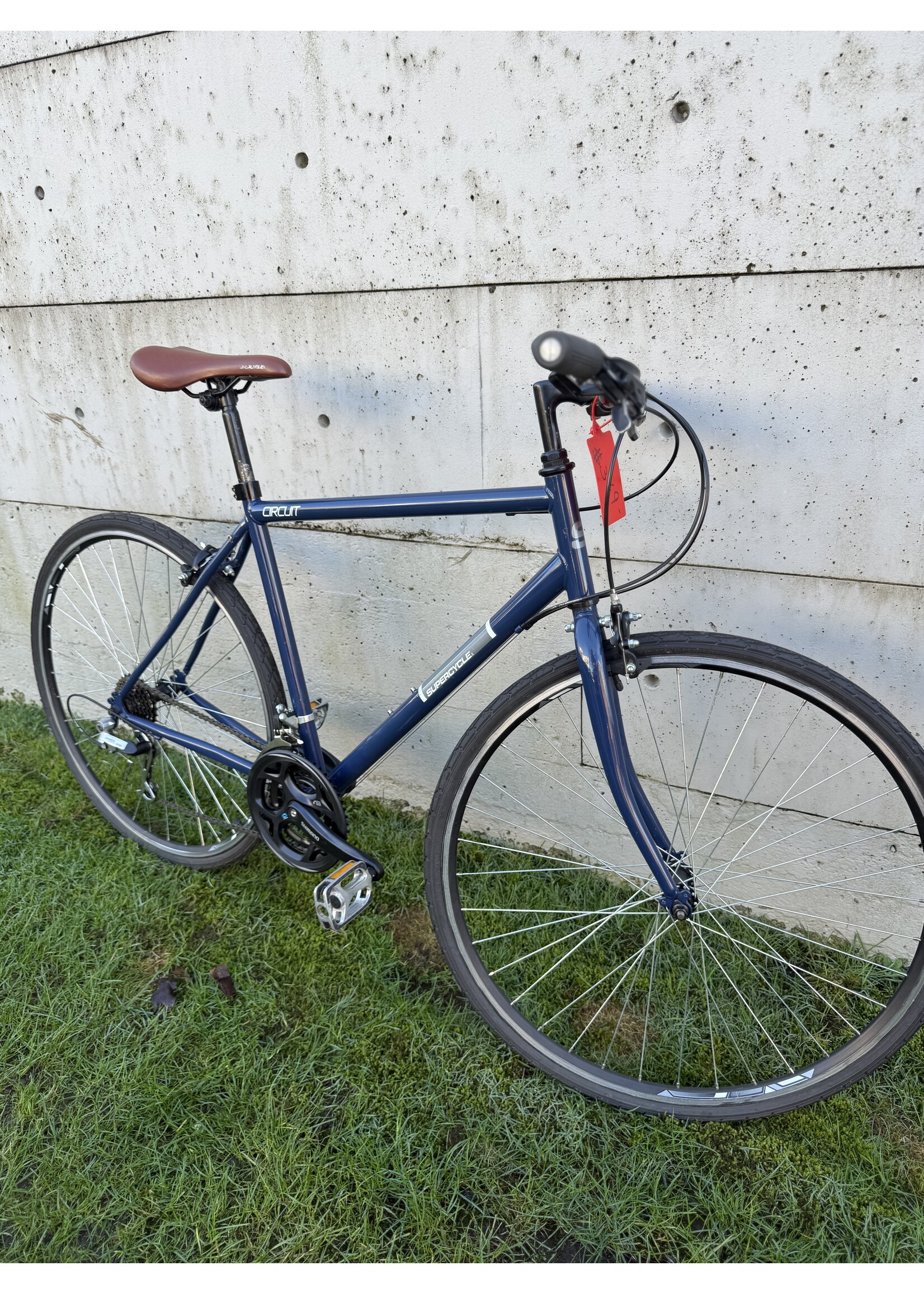 Supercycle Supercycle Circuit Medium