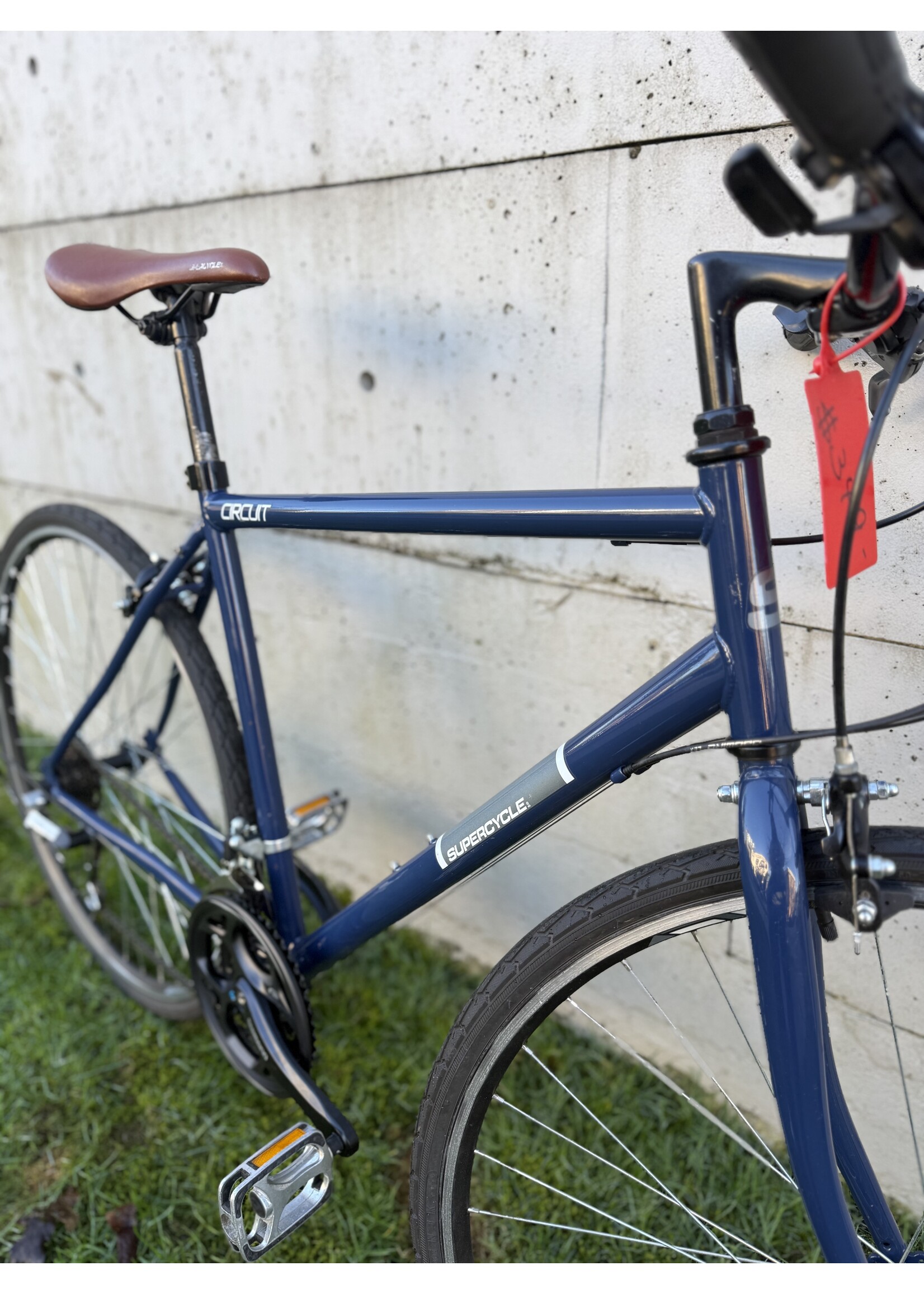 Supercycle Supercycle Circuit Medium