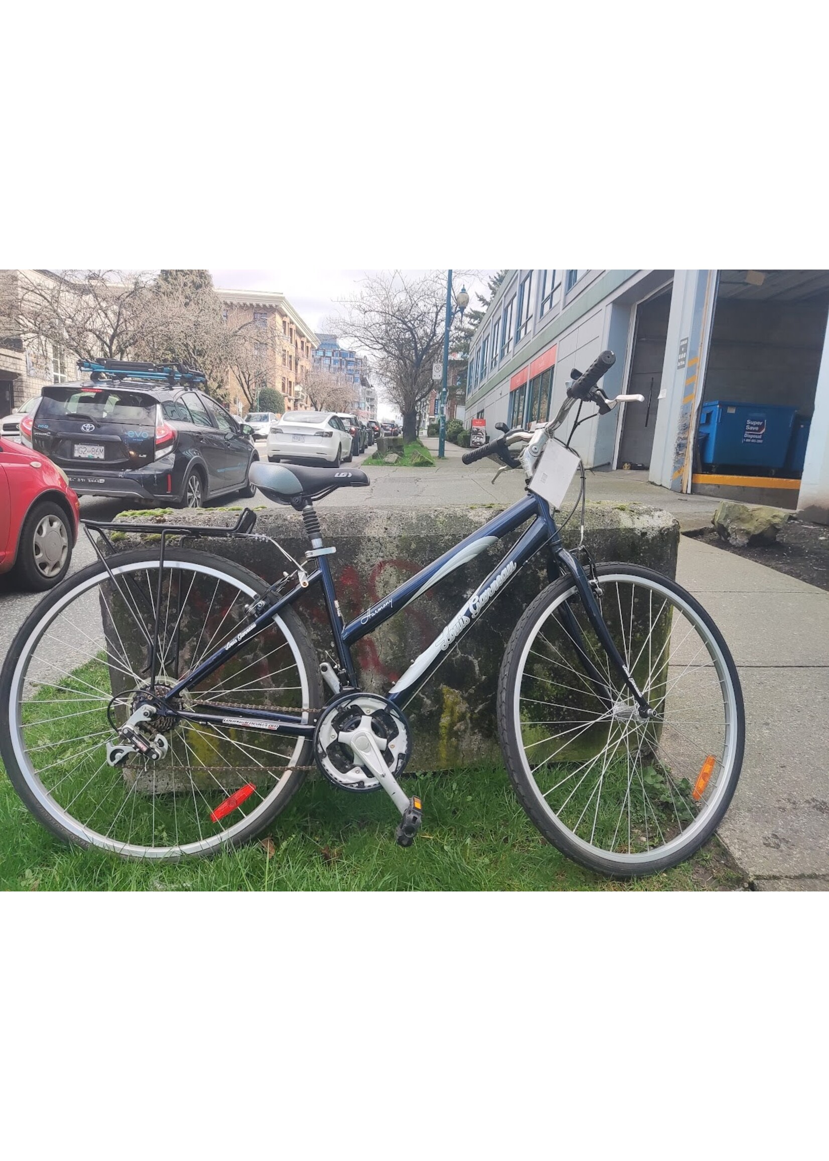 Louis Garneau Louis Garneau Harmony Step Over 50 CM