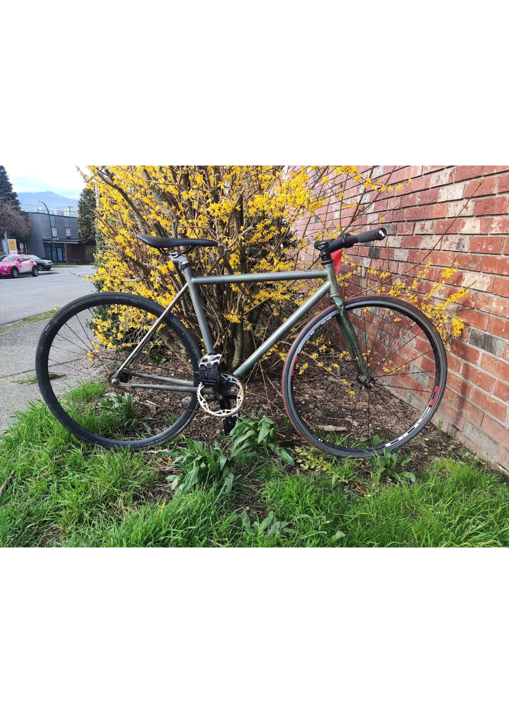 Green Metallic Chrome Fixed Gear