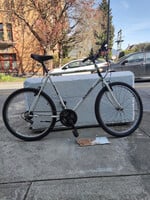 Raleigh Raleigh White Ozark Trail 58CM ST 56CM TT