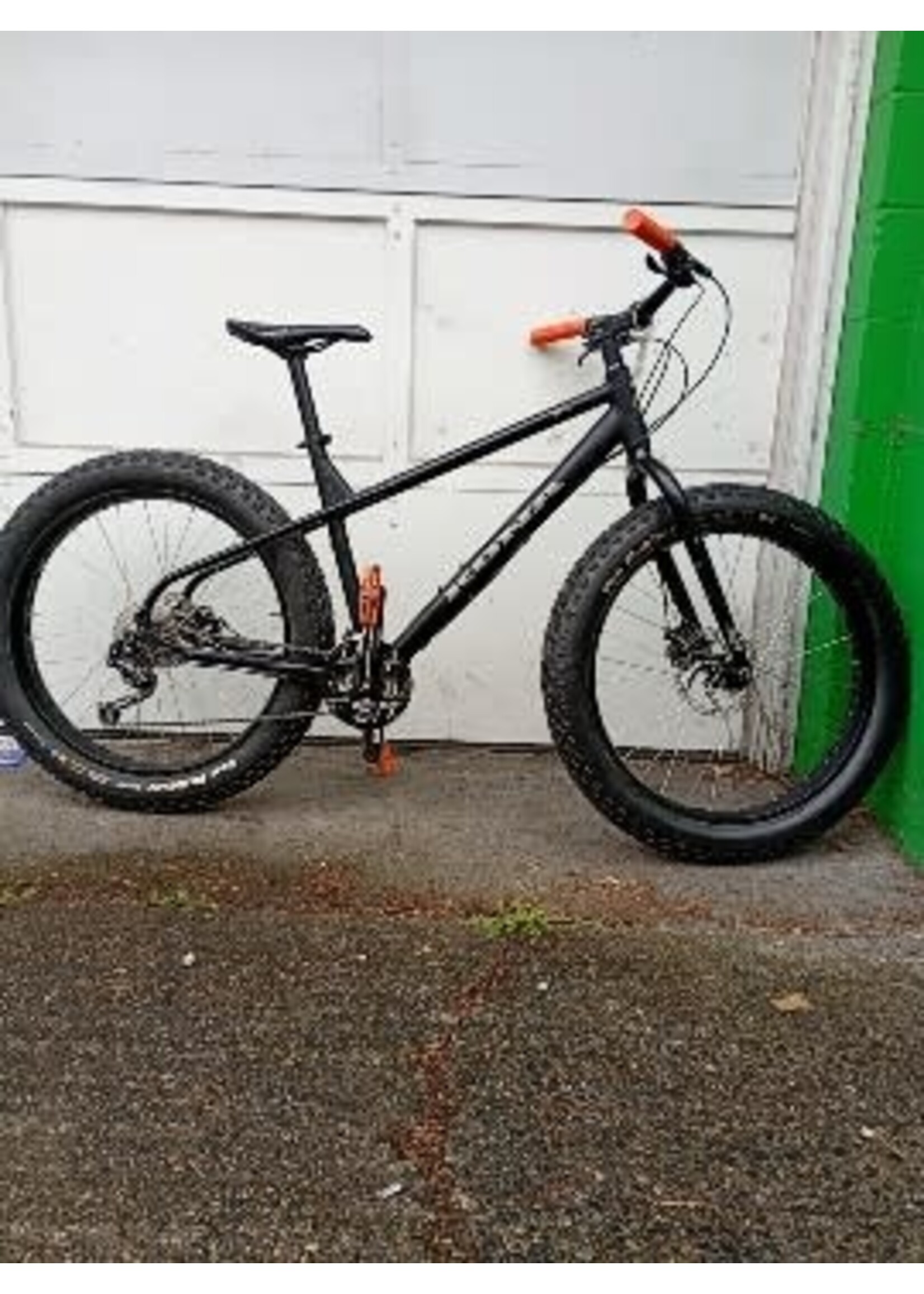 Kona Kona WO Fat Bike 19.5"