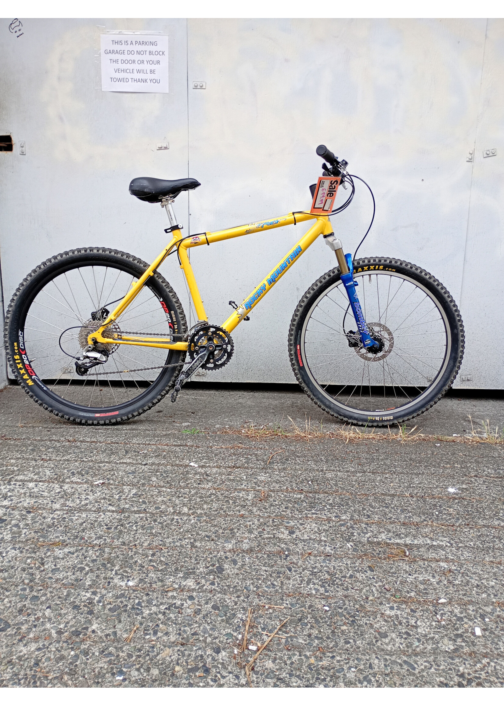 Northrock Rocky Mountain Yellow Oxygen 18"