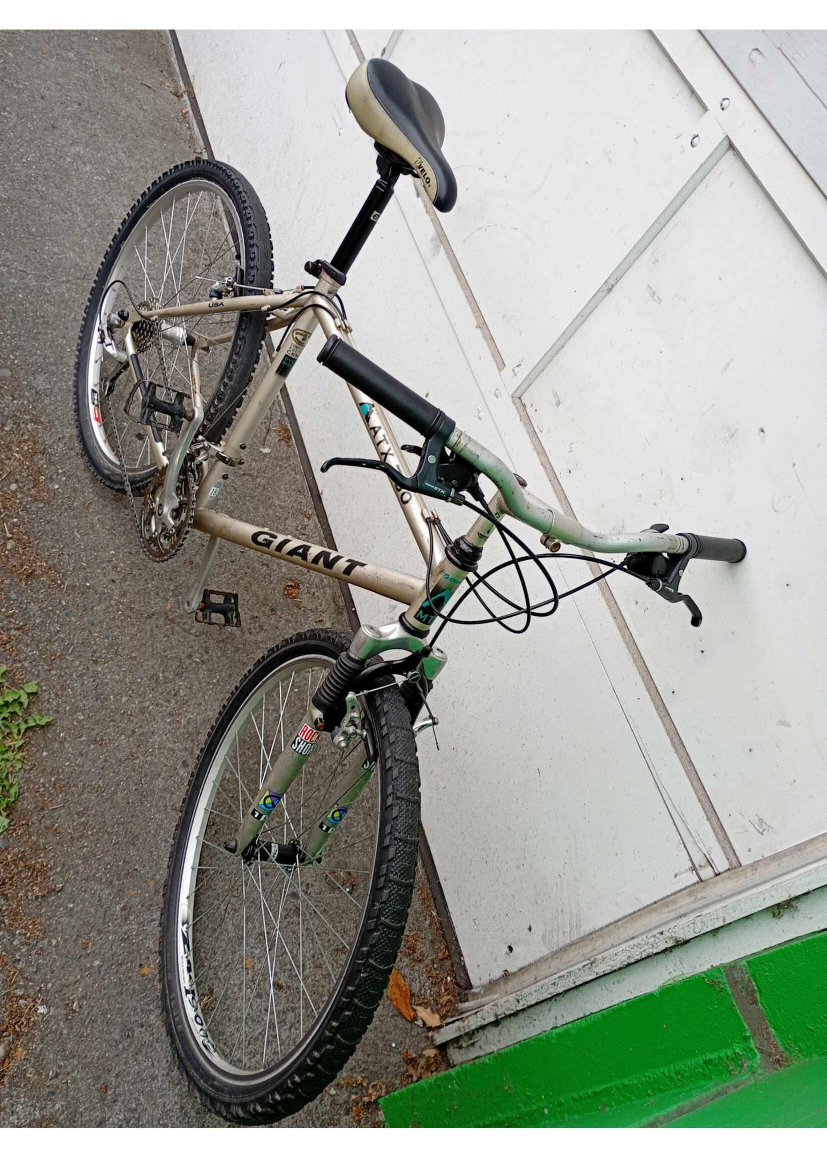 Giant Giant ATX 760 18" Medium