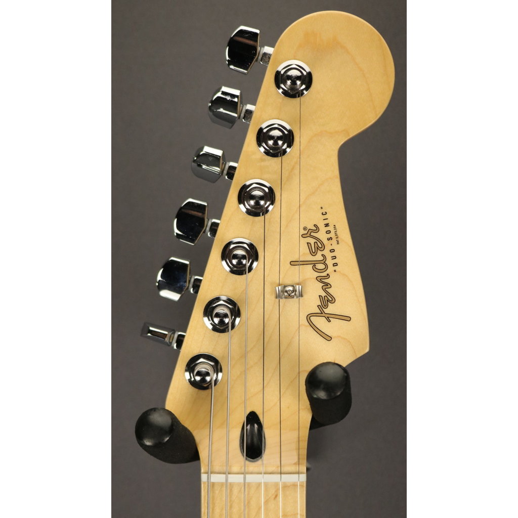 New Fender Player Duo Sonic Desert Sand 976 Mountain Music Exchange