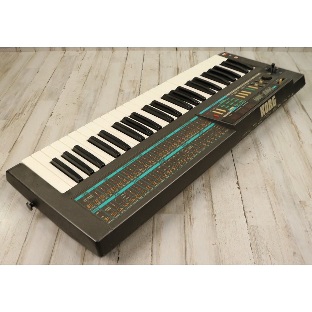 Korg PROJECT Korg Poly 800 (020)