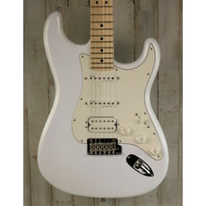 Fender NEW Fender Juanes Stratocaster - Luna White (641)