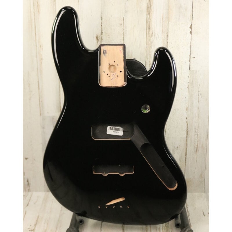 Fender NEW Fender Standard Series Jazz Bass Body - Black (772)