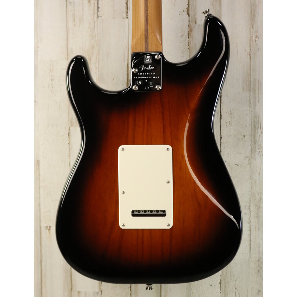 Fender DEMO Fender Dealer Exclusive American Professional II Stratocaster - 2 Color Sunburst (450)