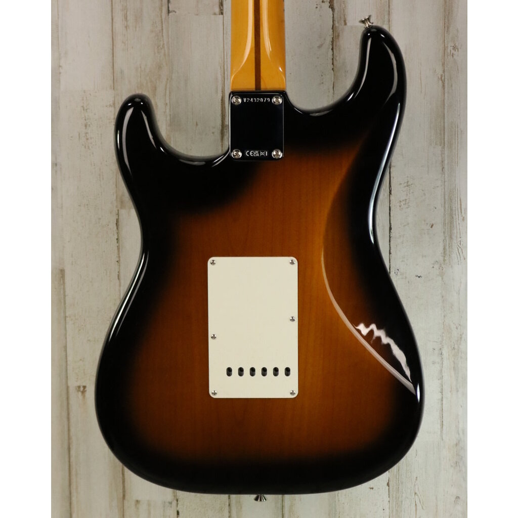 Fender NEW Fender American Vintage II 1957 Stratocaster - 2-Color Sunburst (079)