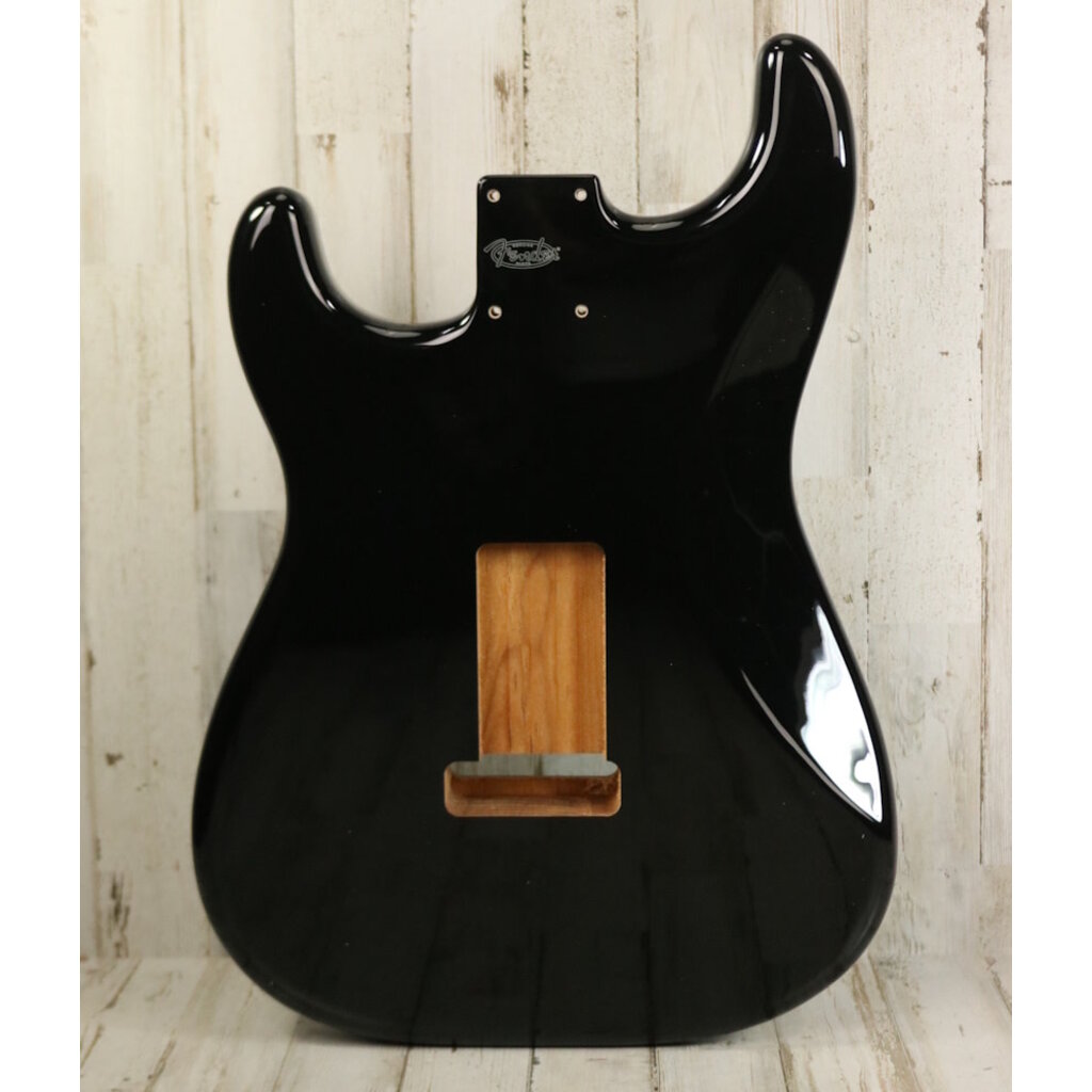 Fender NEW Fender Classic Series 60's Stratocaster Body - Alder - Black (550)
