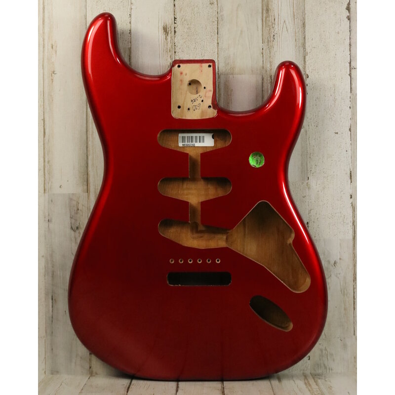Fender NEW Fender Classic Series 60's Stratocaster Body - Alder - Candy Apple Red (366)