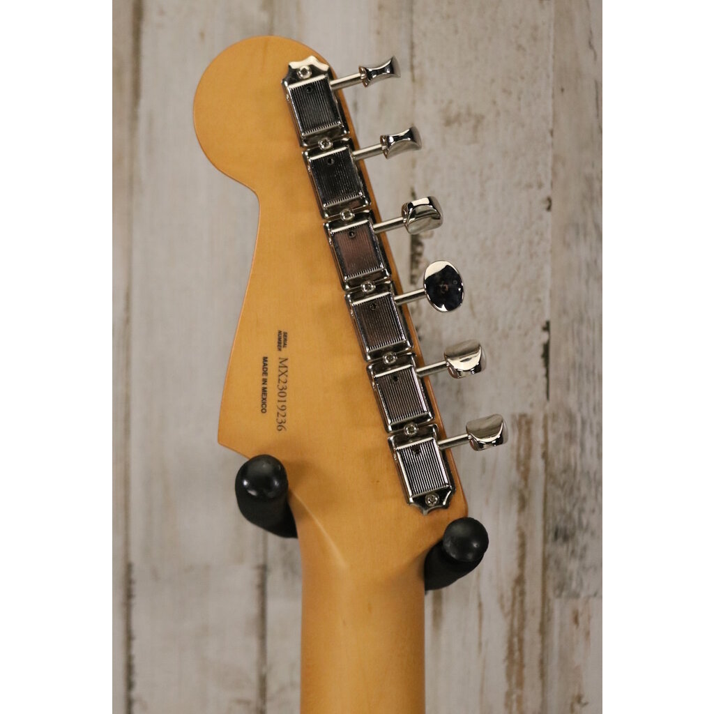 Fender USED Fender Limited Edition H.E.R. Stratocaster (236)